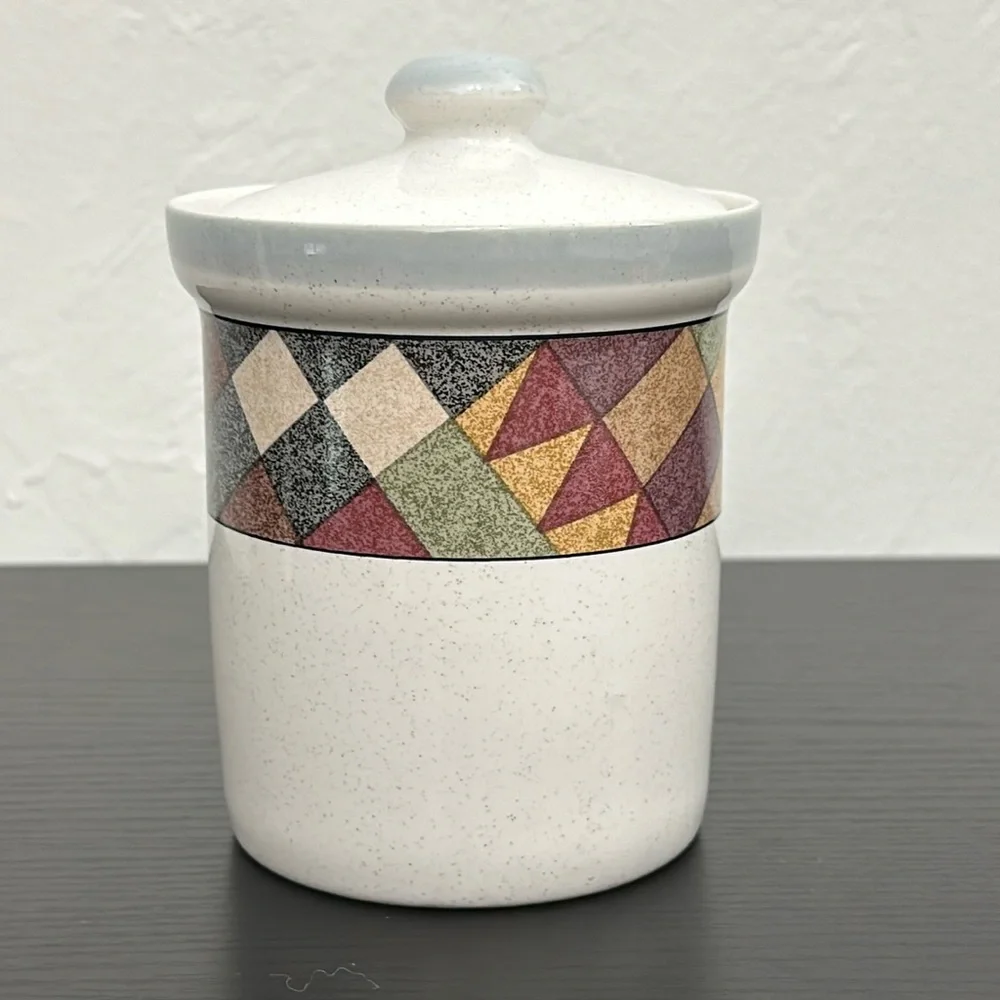 Studio Nova Small Palm Desert 5.25” Canister & Lid